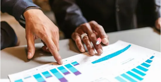 Unlocking Financial Insights: How Advisors and Their Clients Benefit from the U.S. Morningstar Andex Chart header