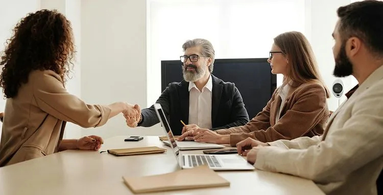 Understanding HR’s Crucial Role in Fostering Financial Wellness at Work header