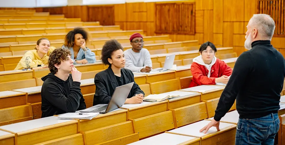 Do Universities Need to Teach Students Financial Literacy? header