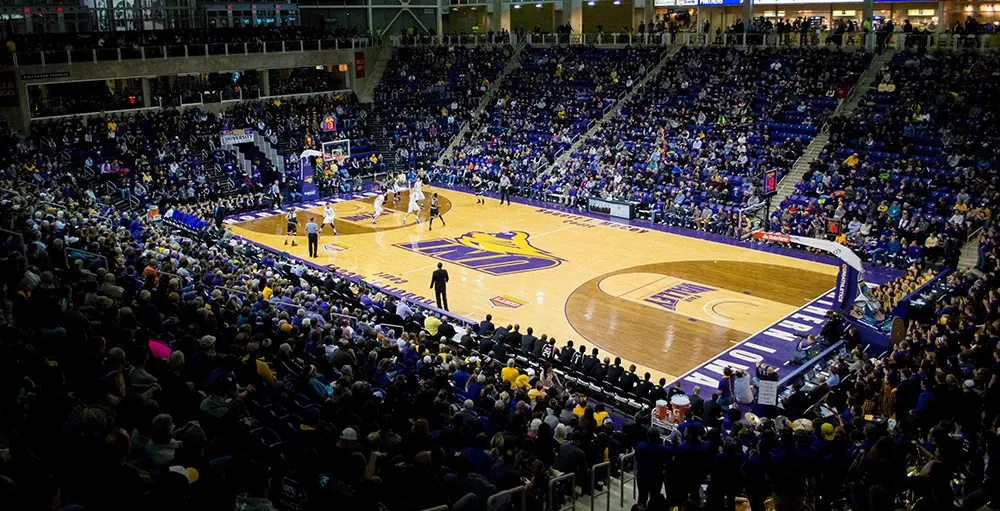 10 Tips for Enhancing Financial Literacy Among College Athletes header