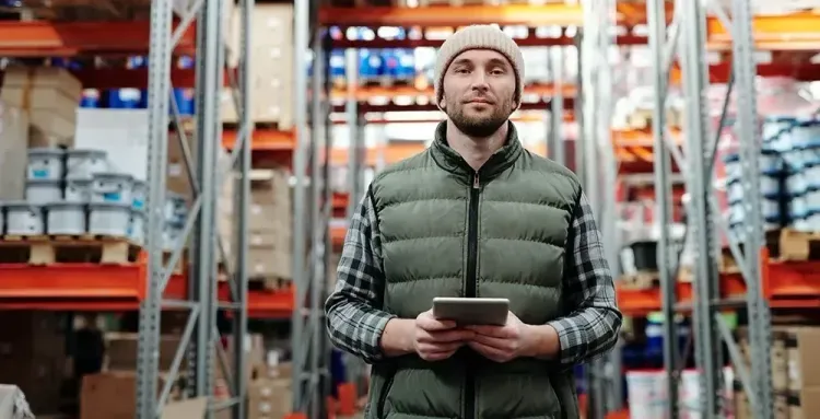 31 Best Employee Benefits to Provide During a Recession header