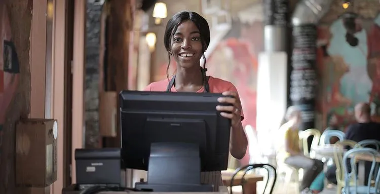 3 Reasons Why Supporting Employee Financial Wellness Makes Sense (Based on PwC survey) header