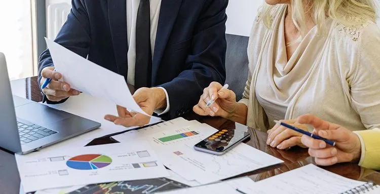 Maximizing Financial Planning Month: How Financial Advisors Can Engage Clients and Enhance Financial Wellness header