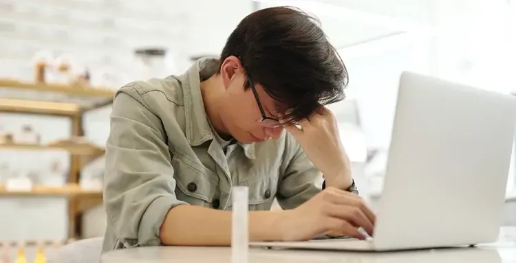 6 Major Ways Financial Stress Impacts Your Employees’ Physical Health header