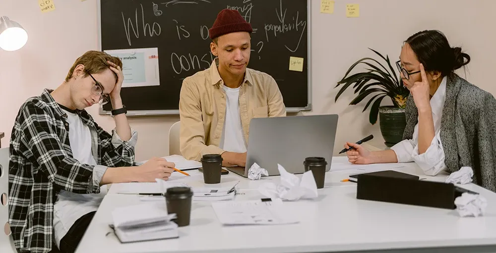 Your College Students’ Behavior Biases Are Causing Them Financial Harm header