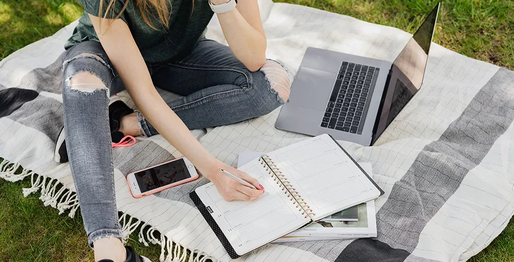 The Key to Helping College Students Achieve Financial Wellness is a Simple Written Plan header