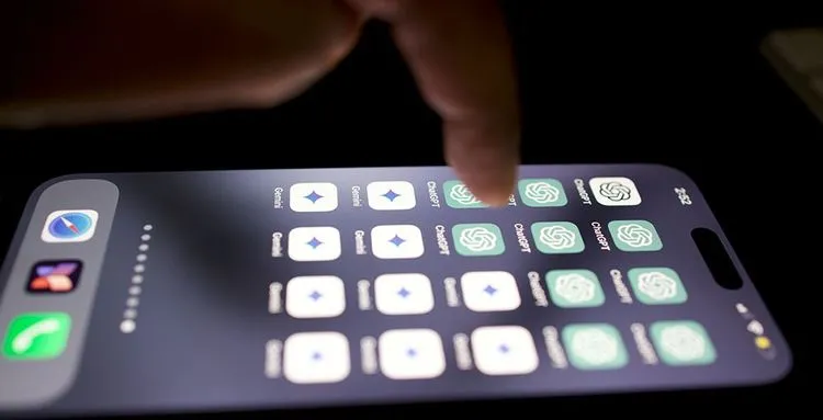 Building Trust in the Age of AI: How Advisors Can Leverage Transparency header